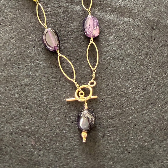 GEM STONE BEADED NECKLACE - Picture 2 of 3